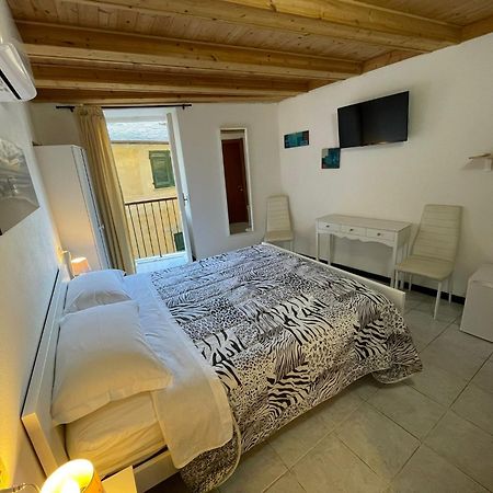 Chiara Rooms Vernazza Exterior foto